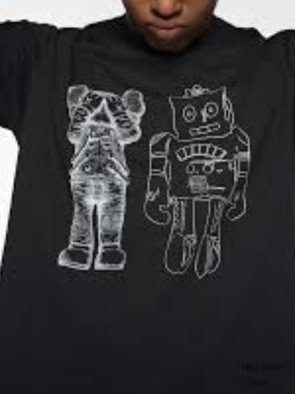 Kaws Uniqlo Warhol Unisex T-Shirt Black Size Medium New with Tags